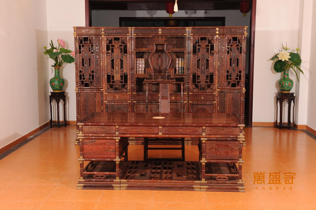 大紅酸枝竹節(jié)大班臺連凳