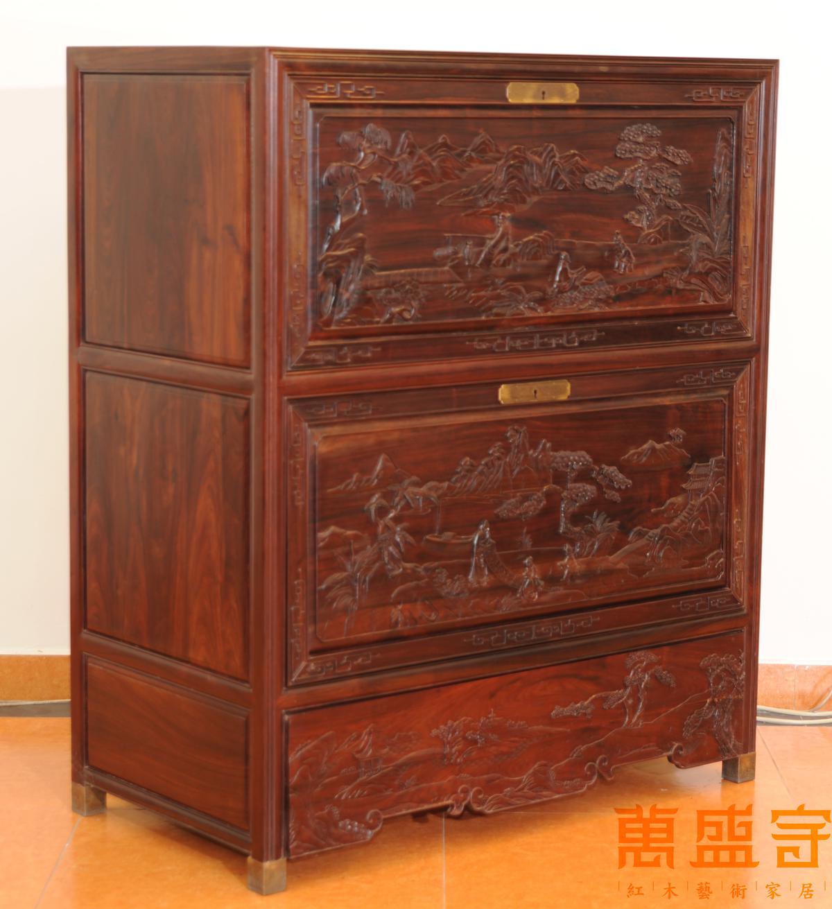 大紅酸枝山水畫柜